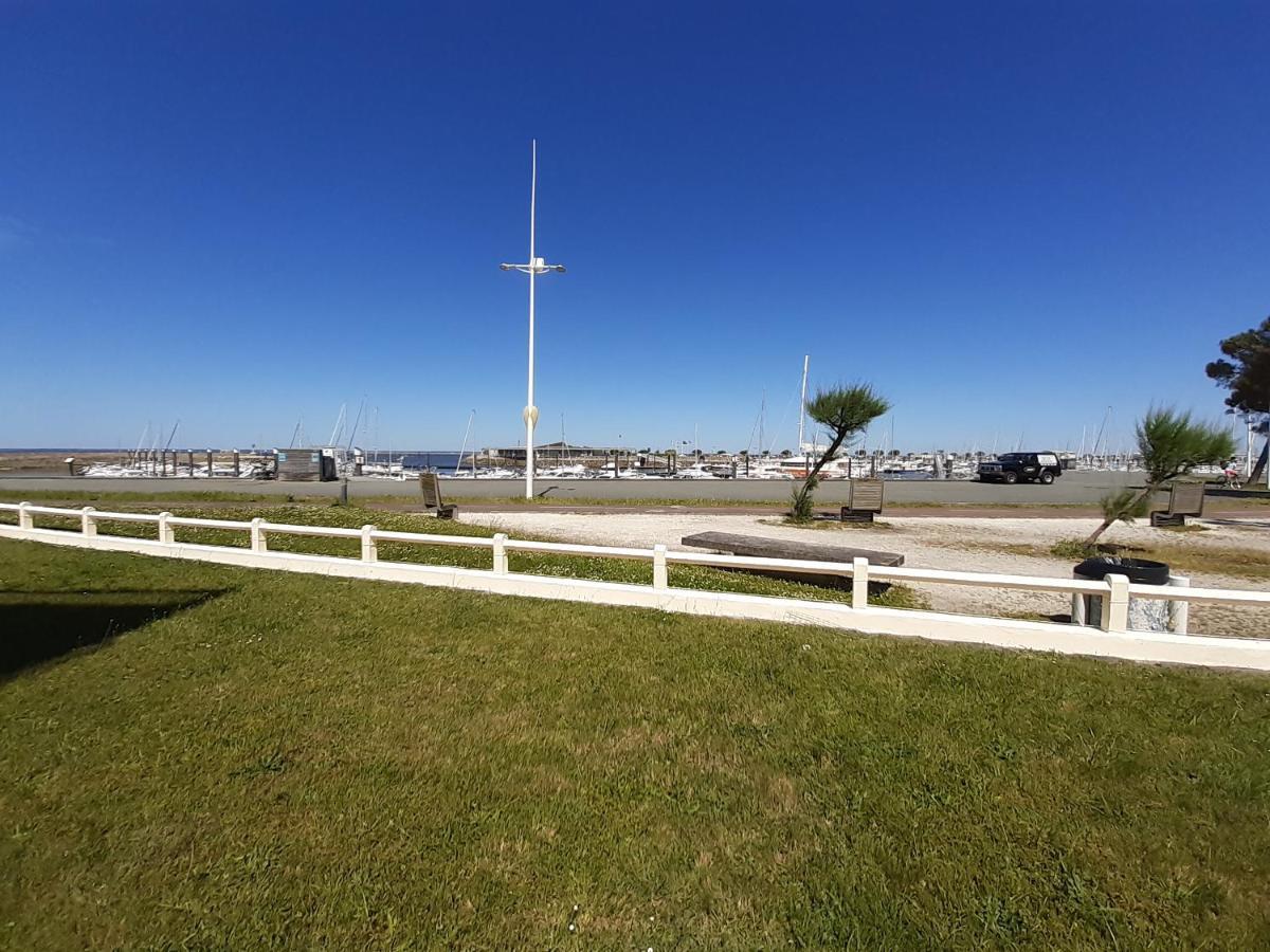 T2 Face Au Port De Plaisance Et Plage D'eyrac -terrasse -parking Apartment *